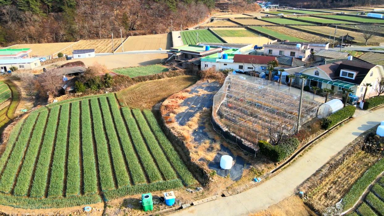 (남해) 카라반, 캠핑, 세컨하우스용 바다조망 소형토지 3500만원 급매매 이미지 1